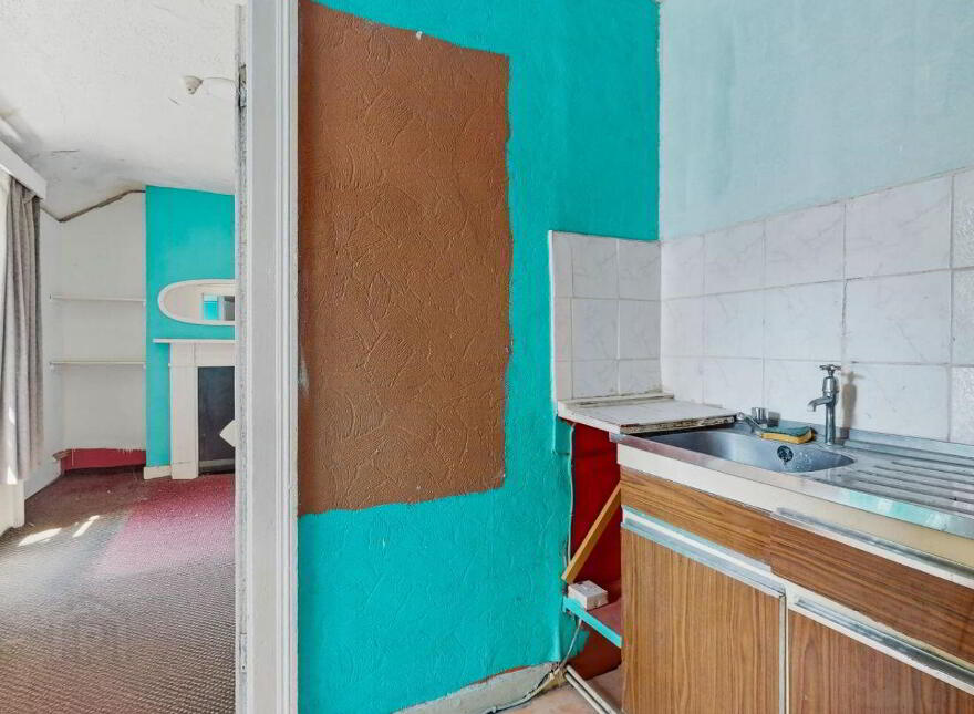 73 Amiens Street, Dublin 1, D01W6V4