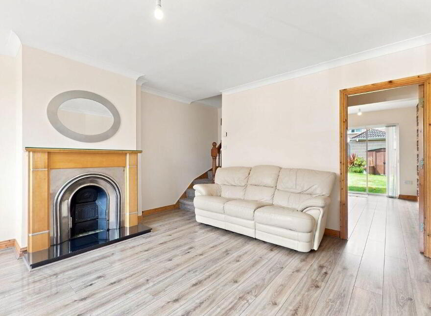 55 Boroimhe Maples, Swords, K67F384