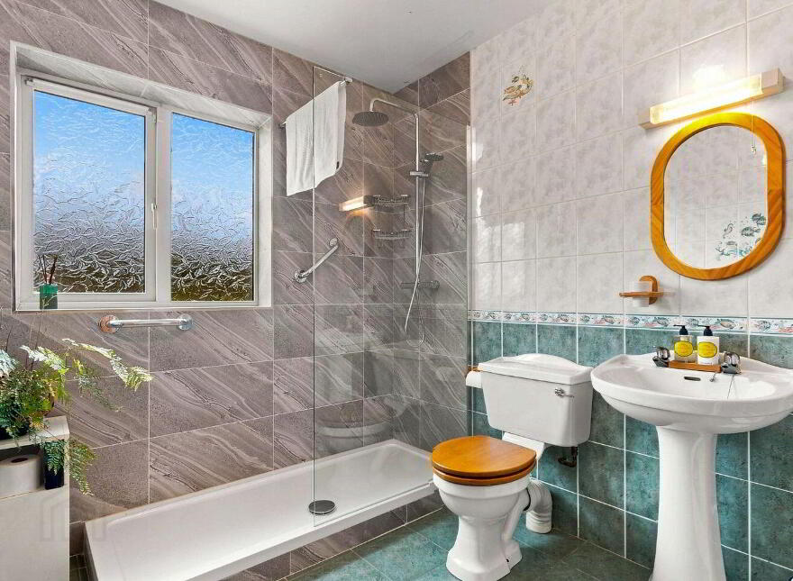 Seacrest, Sandy Hills, South Shore Road, Rush, K56PX23