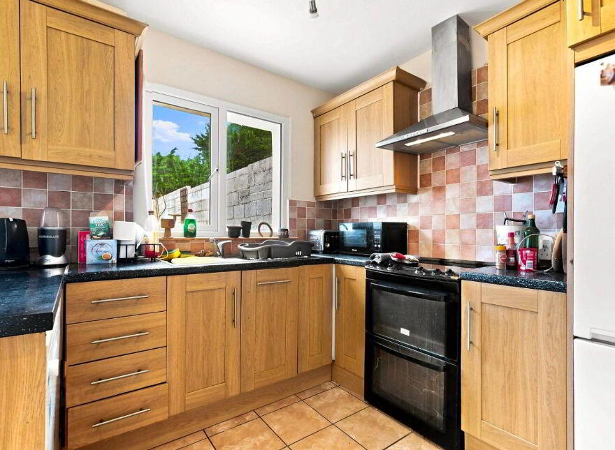 32 Hillview Estate, Ballinteer, Ballinteer, D16T271