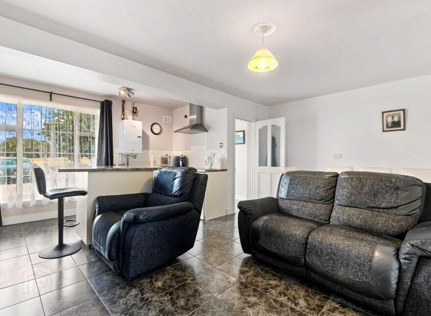 107 Buttercup Park, Dublin 17, D17KN61