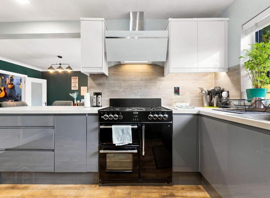 12 The Crescent, Saint Catherine's Estate, Rush, K56V970