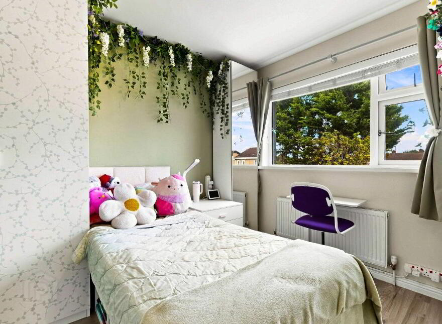 12 The Crescent, Saint Catherine's Estate, Rush, K56V970