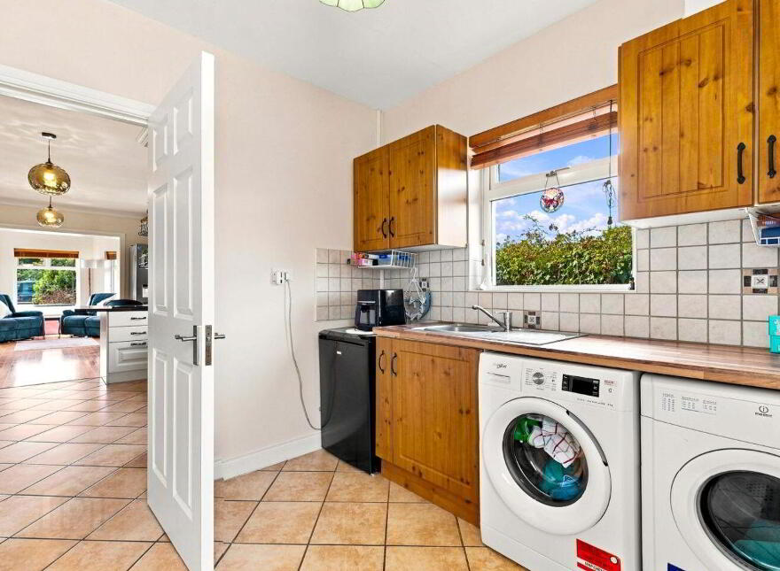 Newcastle, Enfield, A83KH31