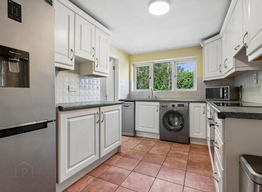 Reevesmount Cottage, Dublin Road, Athy, R14F832