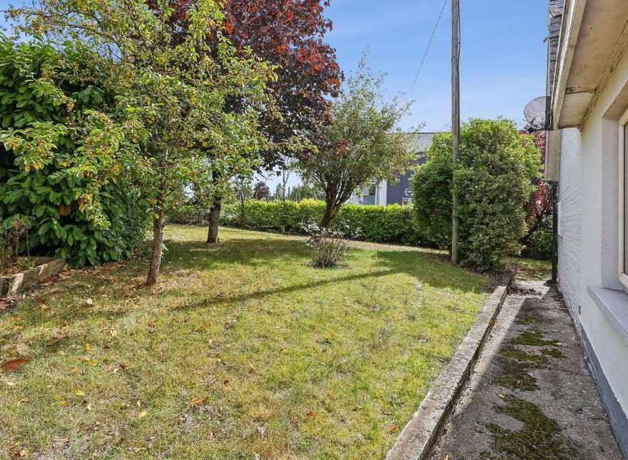 Reevesmount Cottage, Dublin Road, Athy, R14F832