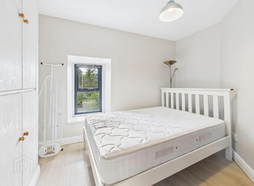 1 Rossmore House, Main Street, Lanesborough, N39TK71