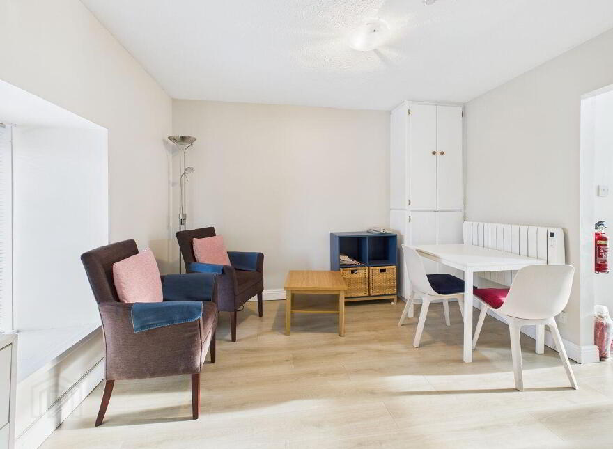 1 Rossmore House, Main Street, Lanesborough, N39TK71
