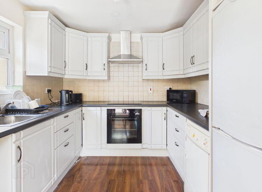 Saint Michael's, Railway View, Athlone, N37NH30