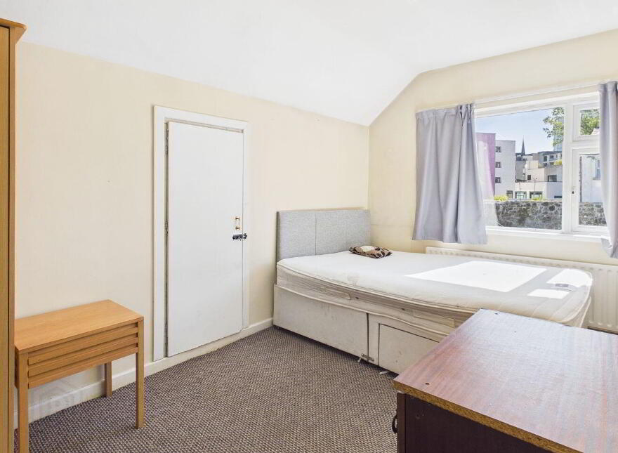 Sacre Couer, Railway View, Athlone, N37AW89