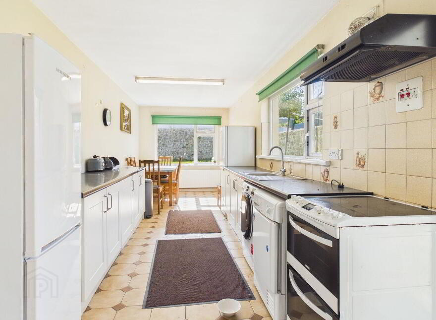 Sacre Couer, Railway View, Athlone, N37AW89