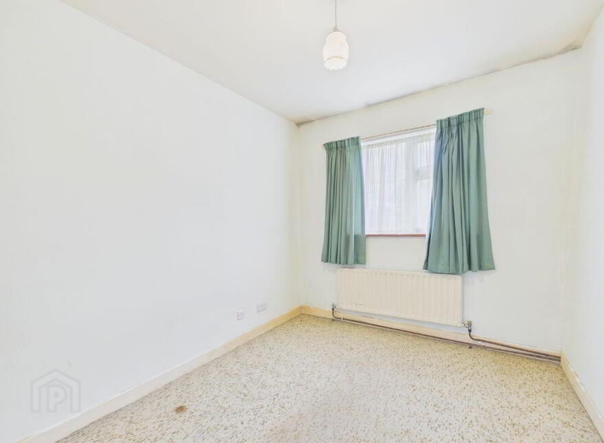 8 Oakmill Drive, Derrymullan, Ballinasloe, H53XA89