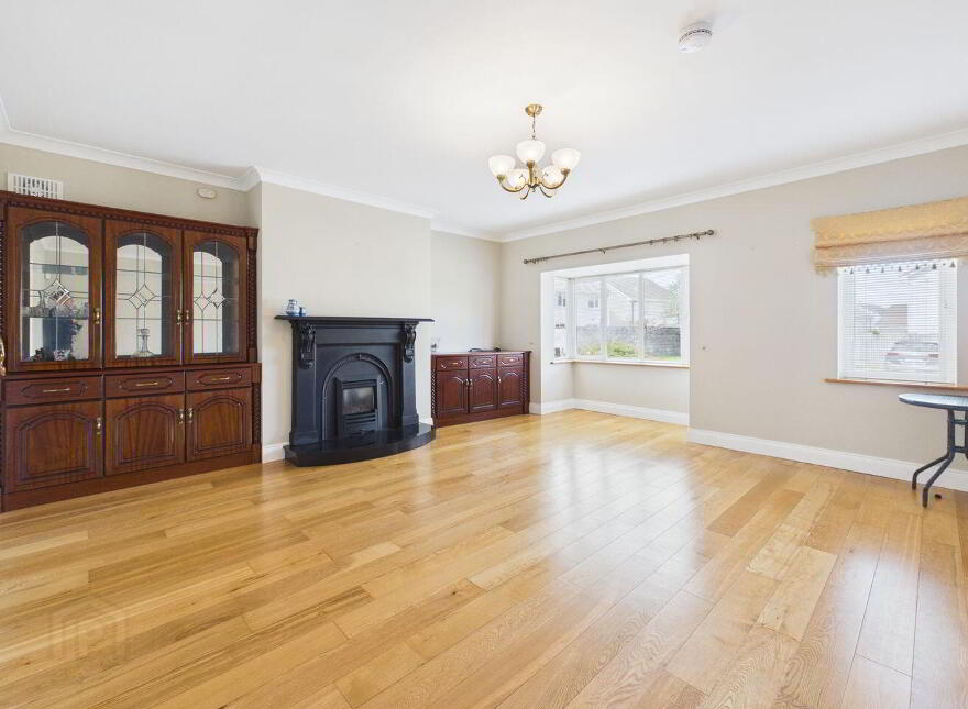 34 Garbally Oaks, Ballinasloe, H53NP82