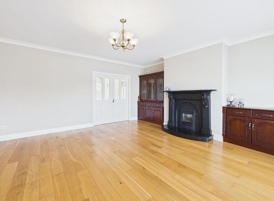 34 Garbally Oaks, Ballinasloe, H53NP82