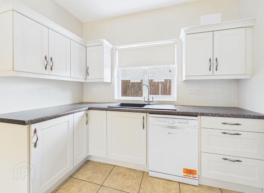 34 Garbally Oaks, Ballinasloe, H53NP82