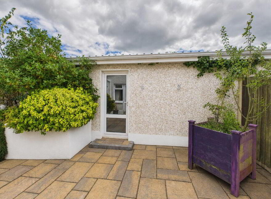 34 Garbally Oaks, Ballinasloe, H53NP82