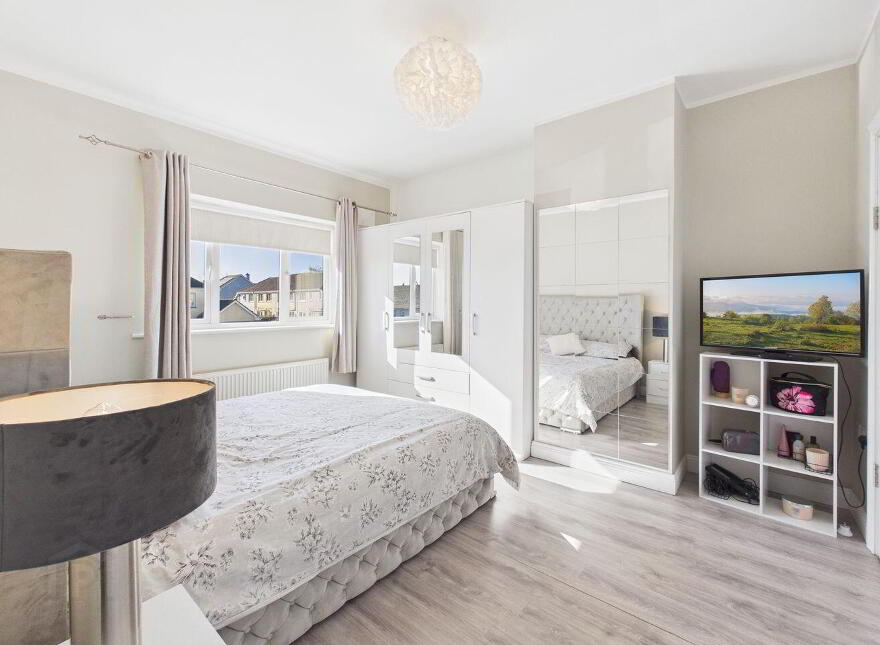 22 Abbeyfield, Ballaghaderreen, F45HK29