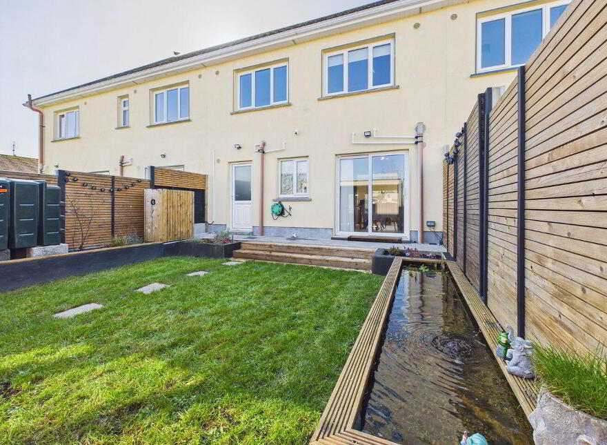 22 Abbeyfield, Ballaghaderreen, F45HK29