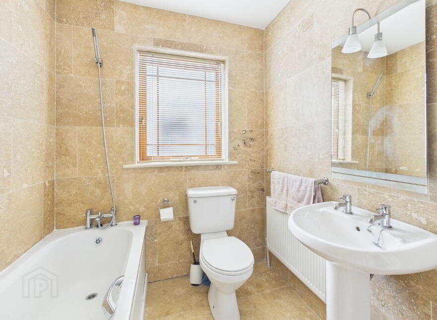 27 Rath Bawn, Portnick, Ballinasloe, H53D599