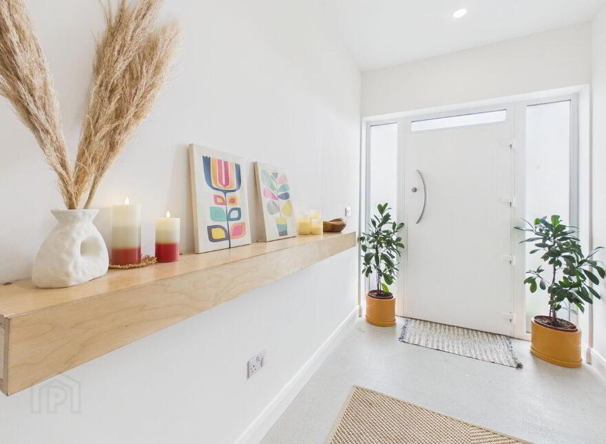 Mount Temple, Williamstown, N37A6W2