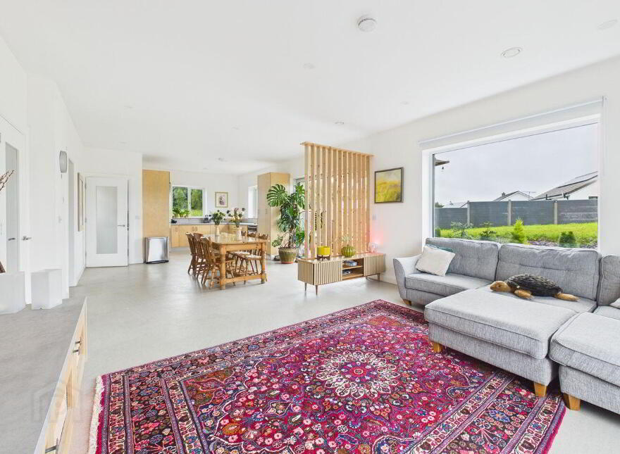 Mount Temple, Williamstown, N37A6W2