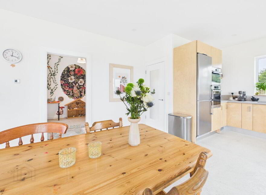 Mount Temple, Williamstown, N37A6W2