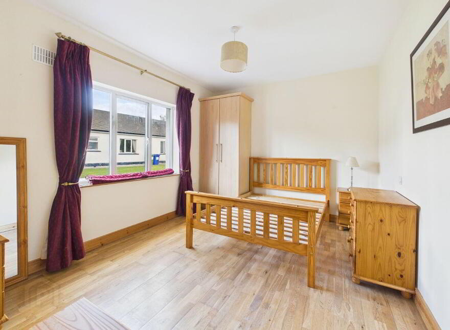 10 Oakwood, Roscommon Town, F42D306