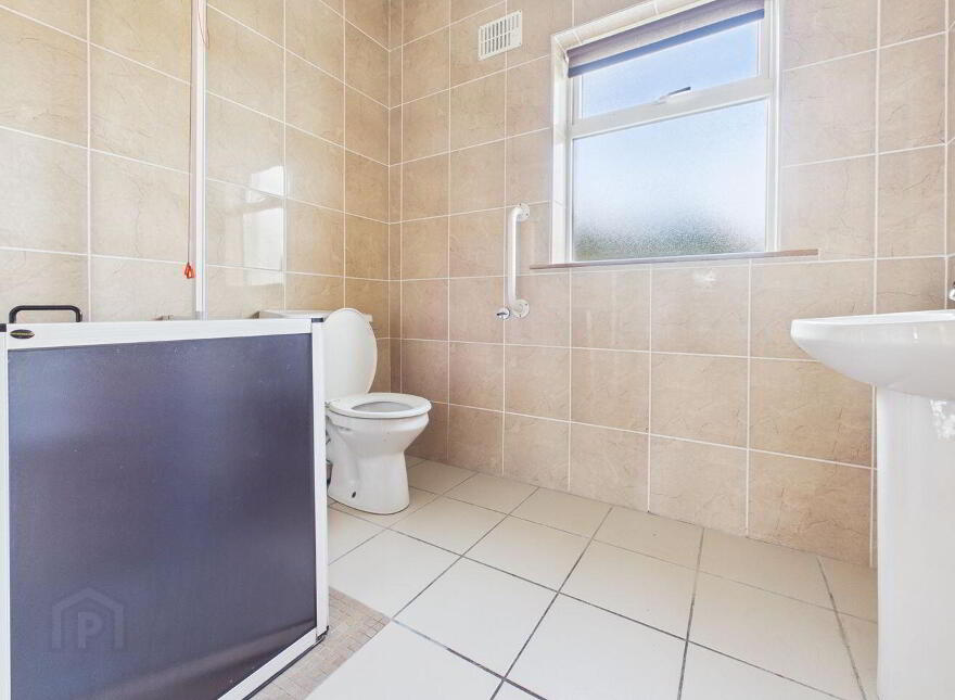 10 Oakwood, Roscommon Town, F42D306