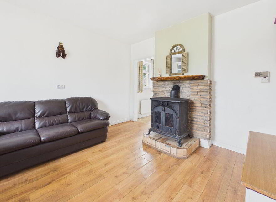 Lower Ballagh, Menlough, Killoscobe, H53W882