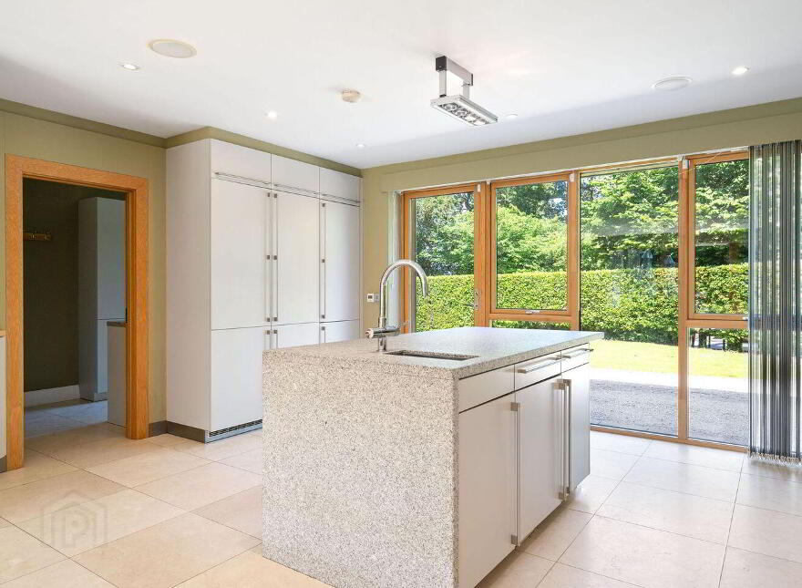 Pineview, Ballybride Road, Rathmichael, D18K6K1