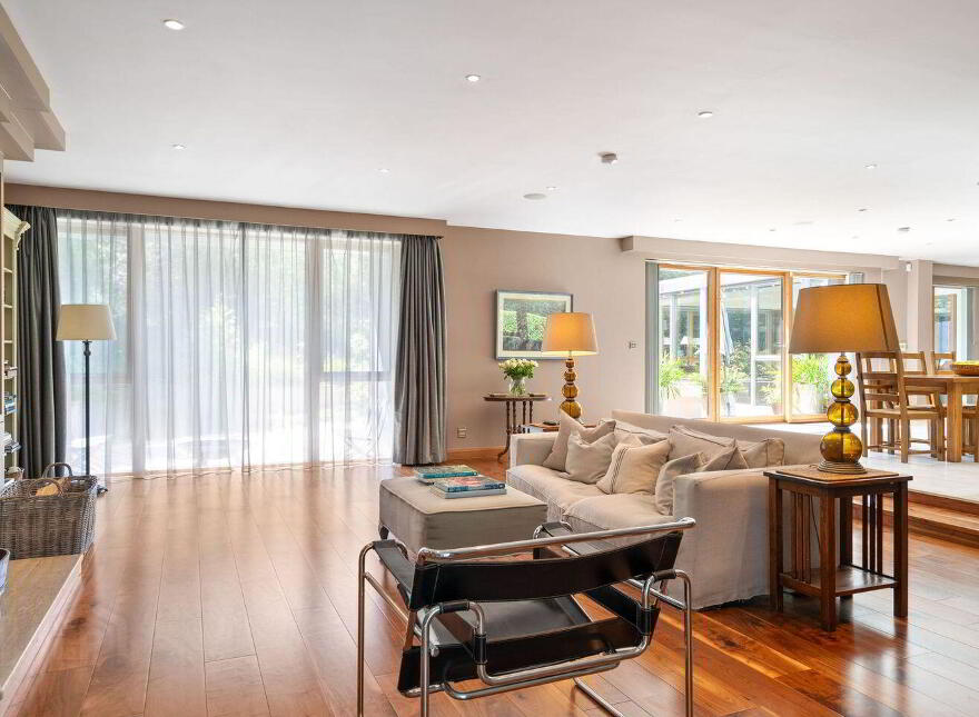 Pineview, Ballybride Road, Rathmichael, D18K6K1