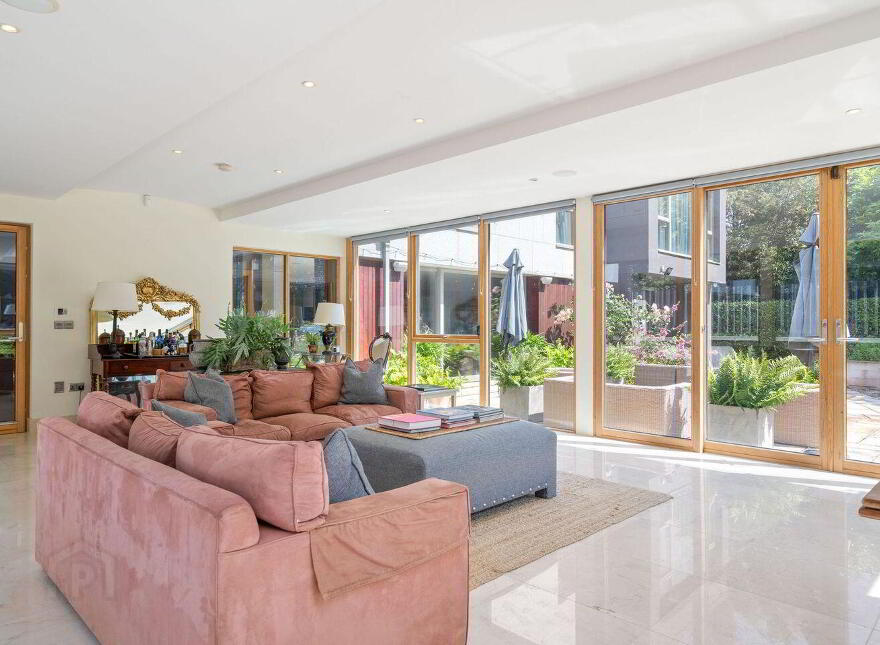 Pineview, Ballybride Road, Rathmichael, D18K6K1