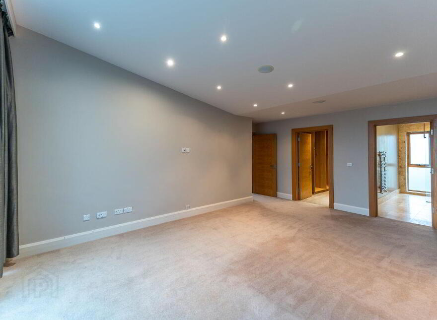 Pineview, Ballybride Road, Rathmichael, D18K6K1