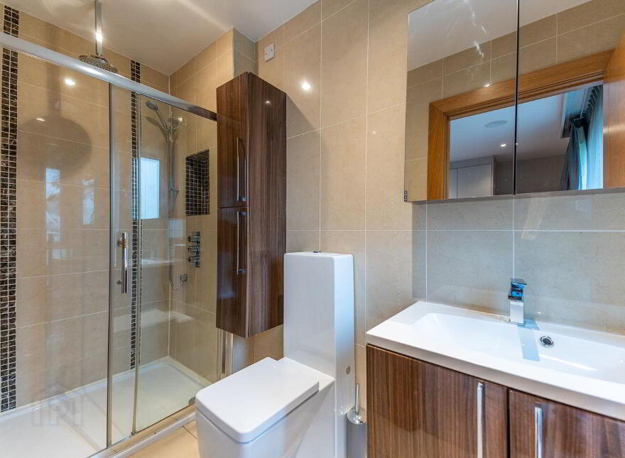 Pineview, Ballybride Road, Rathmichael, D18K6K1