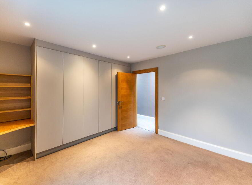 Pineview, Ballybride Road, Rathmichael, D18K6K1