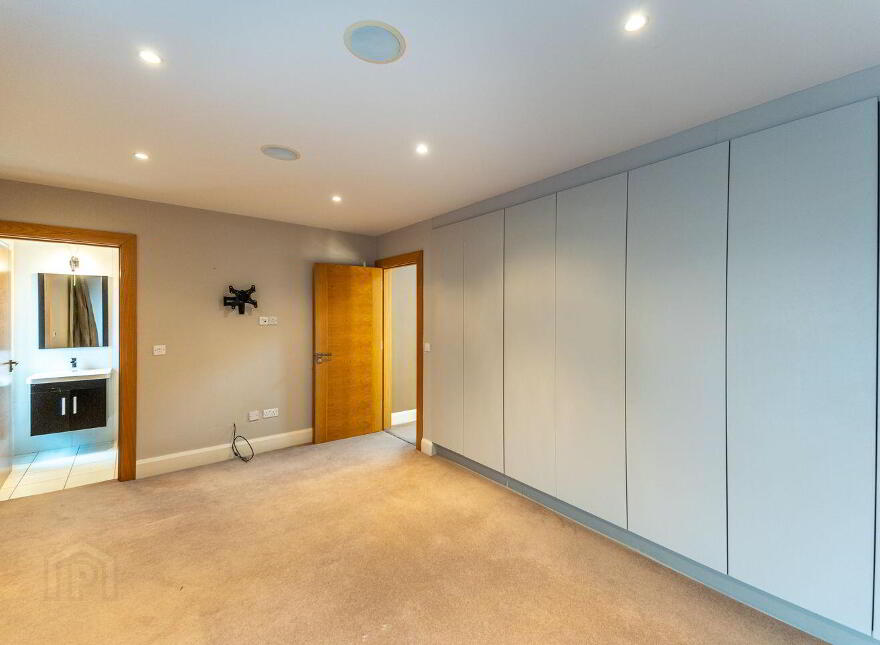 Pineview, Ballybride Road, Rathmichael, D18K6K1