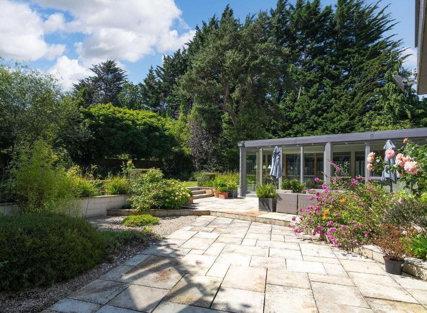 Pineview, Ballybride Road, Rathmichael, D18K6K1