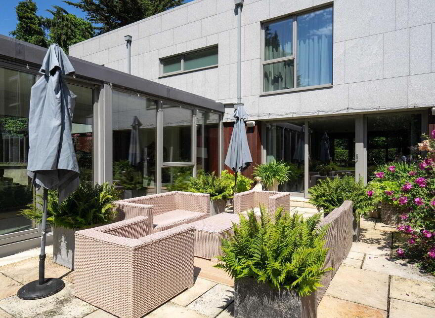 Pineview, Ballybride Road, Rathmichael, D18K6K1