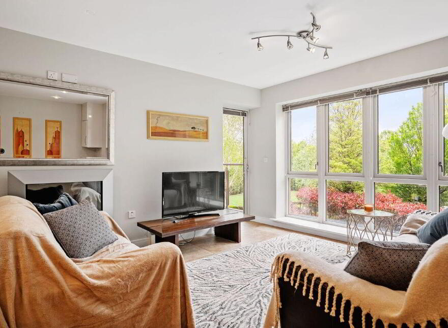 Apartment 24 The Crescent Fortfield Square, Terenure, 6w, D6wvw44, Terenure, D6WVW44