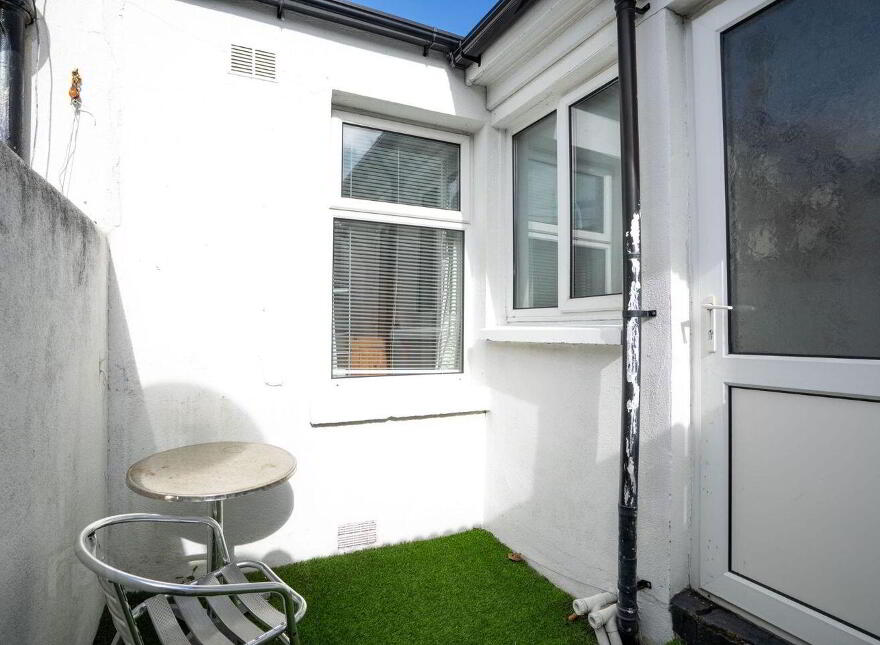 62 Harold's Cross Cottages, Harold's Cross, Harold's Cross, D06H722