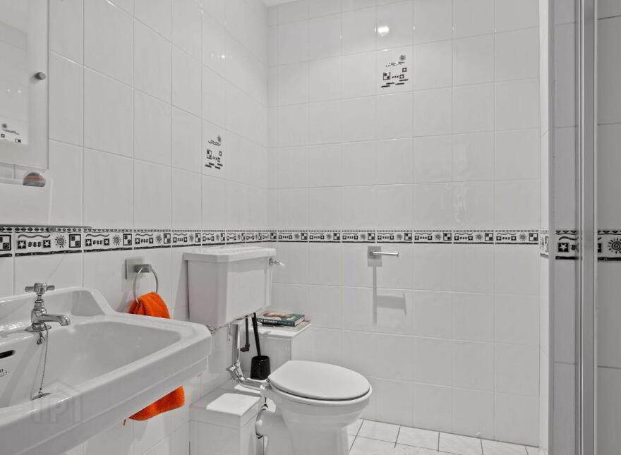 46 Charleville Square, Rathfarnham, Dublin 14, D14R710