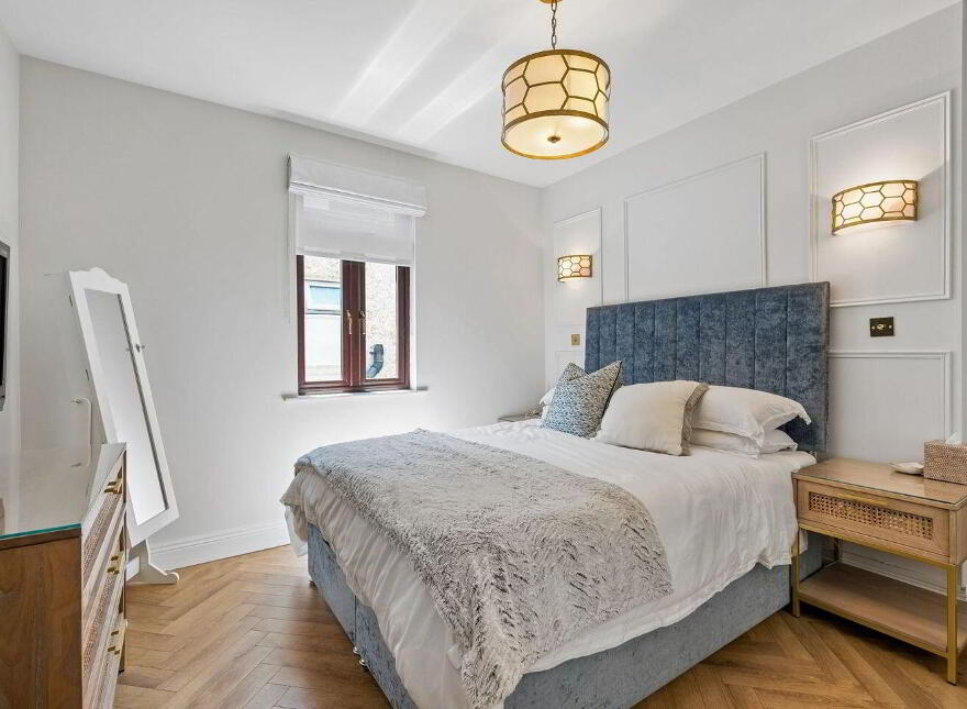 81 Cook Street, South Dublin City, D08DN2X