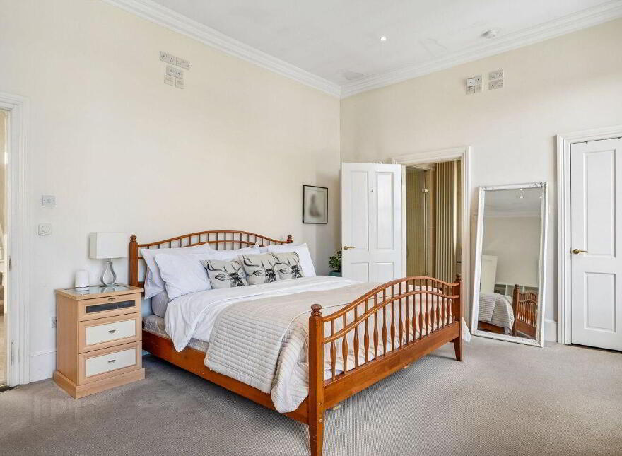 57 Kenilworth Square South, Rathgar, D06EW26