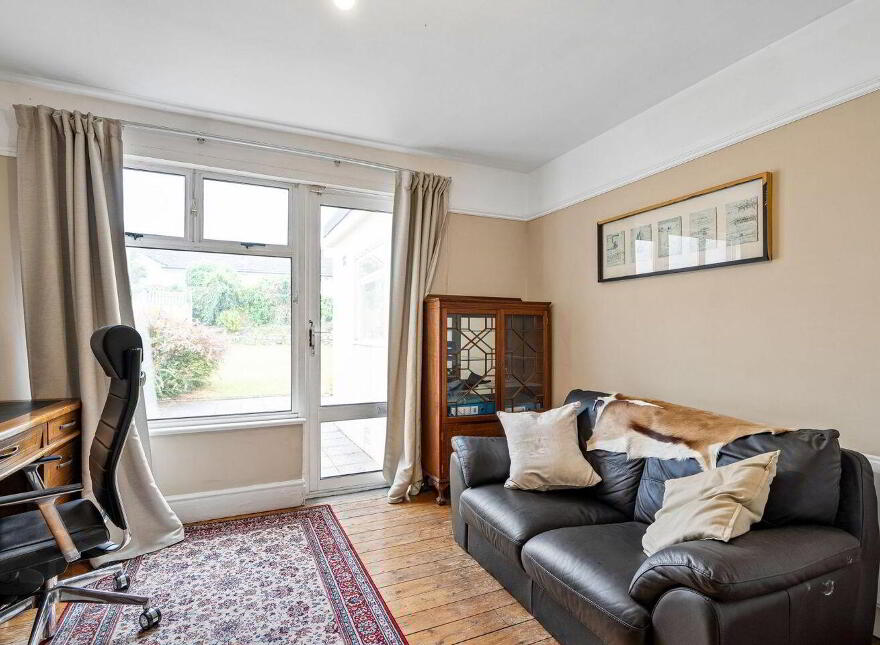 36 Annaville Park, Dundrum, Dundrum, D14V066