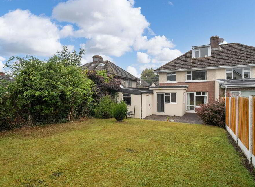 36 Annaville Park, Dundrum, Dundrum, D14V066