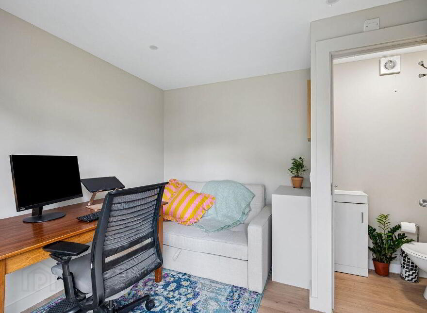 11 Dodder Park Road, Rathfarnham, Rathfarnham, D14C8K0