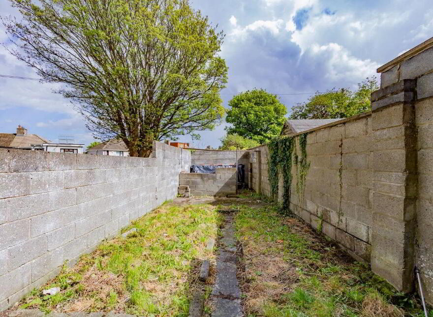 93 Rutland Avenue, Crumlin, D12HD52