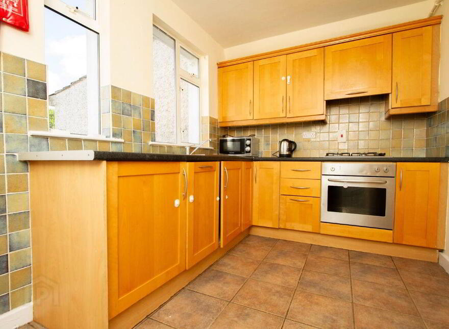 33 Loreto Crescent, Rathfarnham, Dublin 14, D14HW72