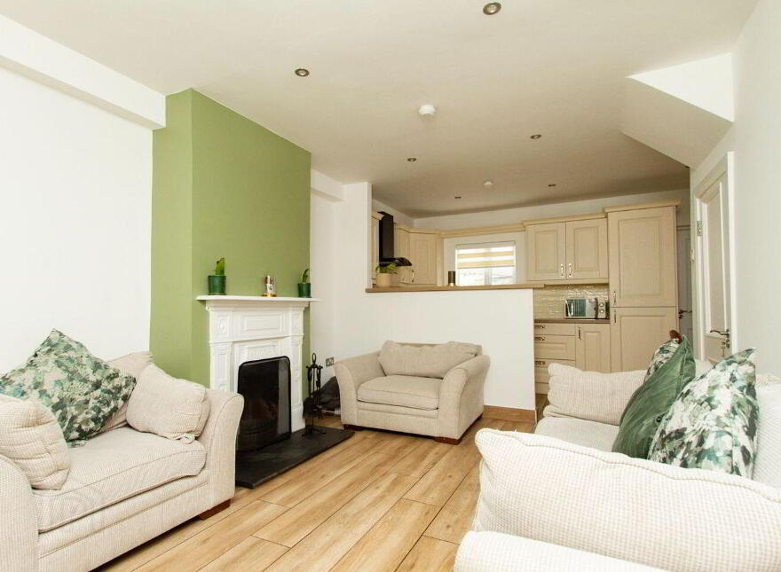 372 Kildare Road, Crumlin, D12X5P2