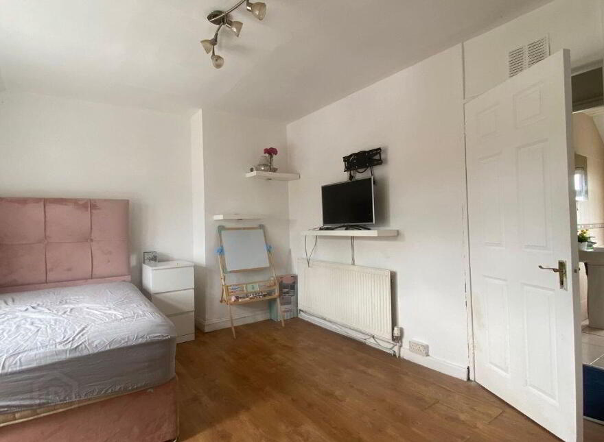 207 Clogher Road, Crumlin, D12A061